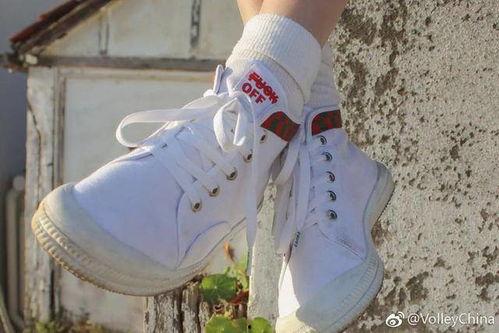 明星网红同款洞洞鞋子,明星同款洞洞鞋，时尚潮流新选择