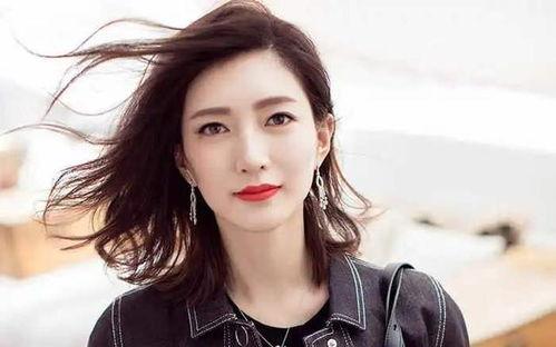 明星网红何小红简介图片,网红界的璀璨明星，魅力四溢的时尚达人